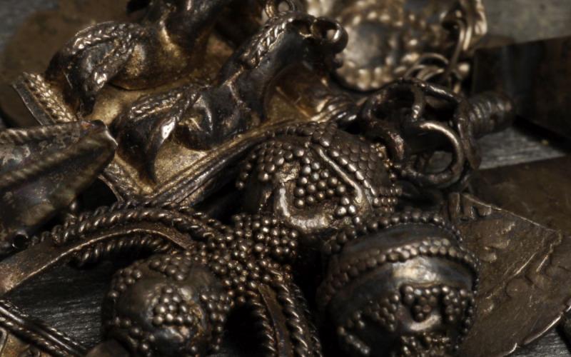 One-artefact exhibition - silver hoard from Łączny Młyn